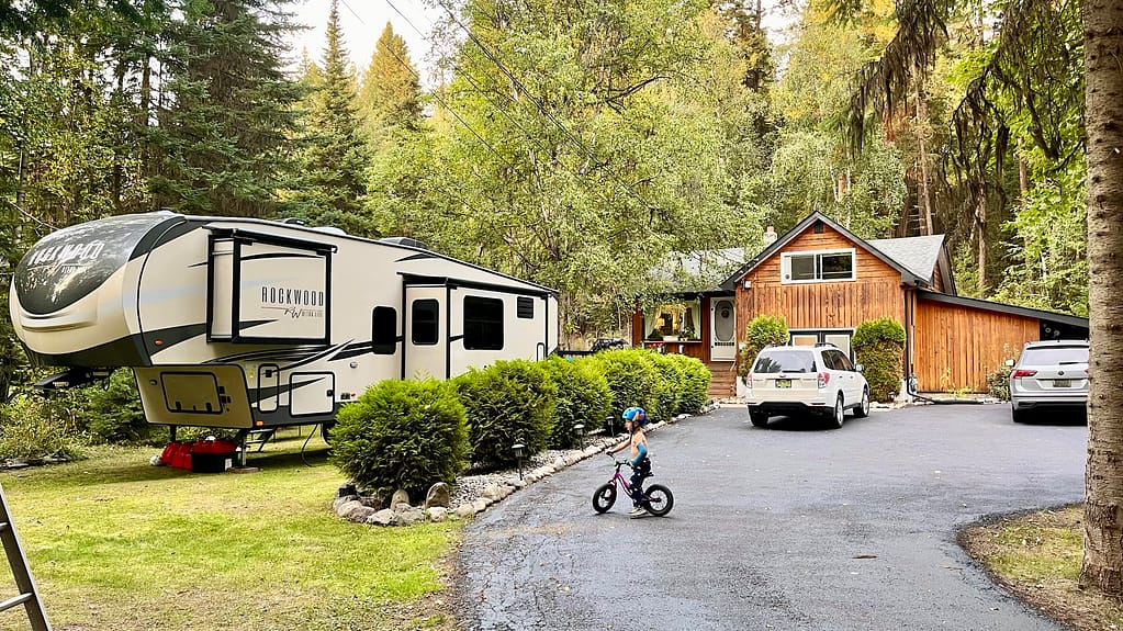 Our RV Road Trip Across Canada as a New Fulltime RV Family Itchy