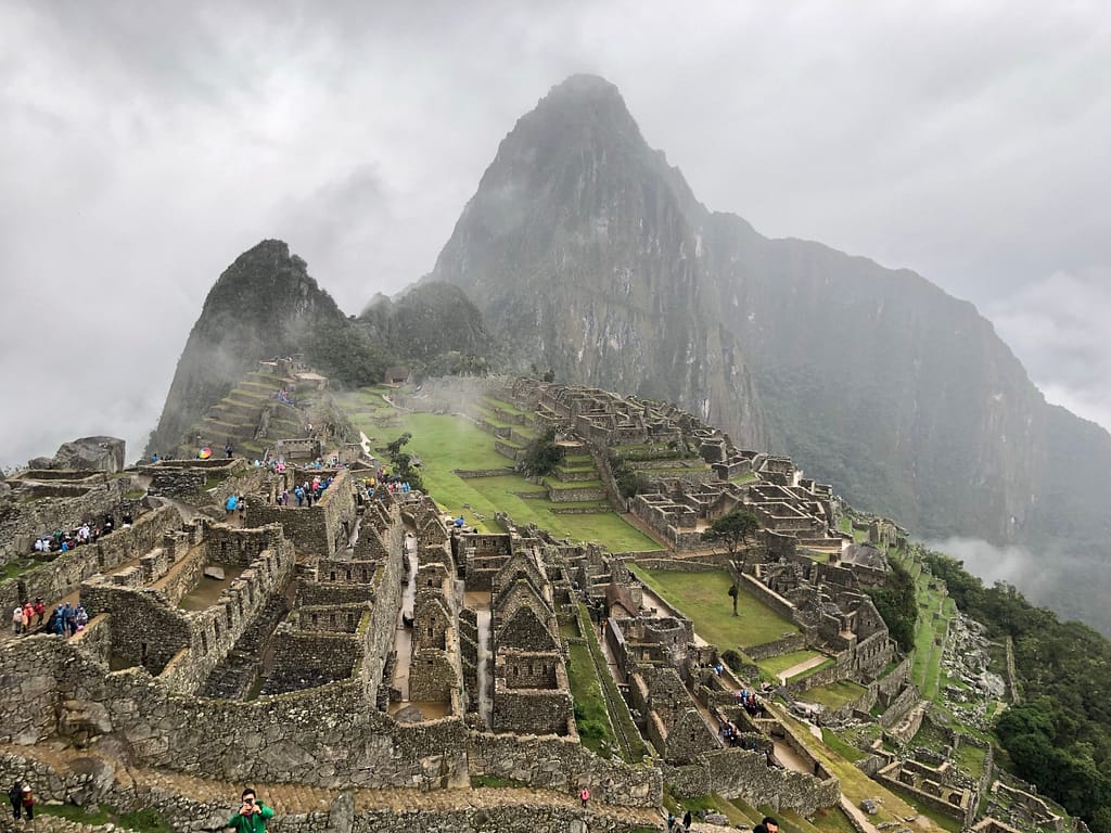 Cusco and Machu Picchu in 3 days huayana picchu mountains peru