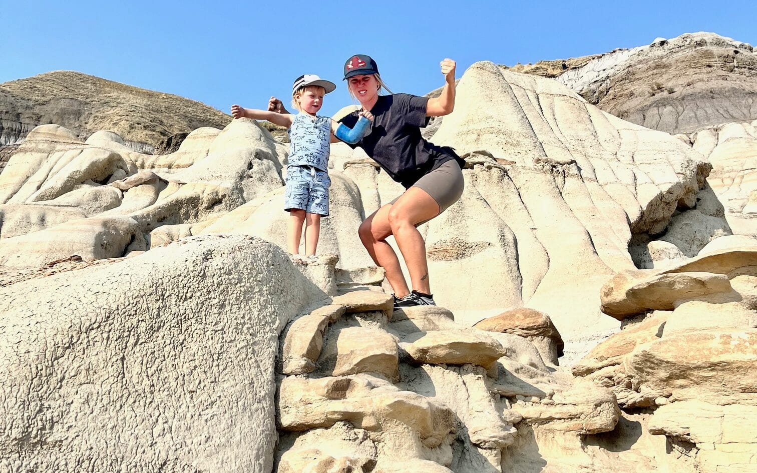 family vacation in drumheller alberta, hoodoos hiking
