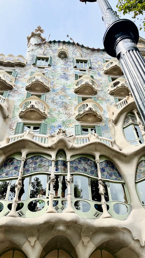 front of casa battlo