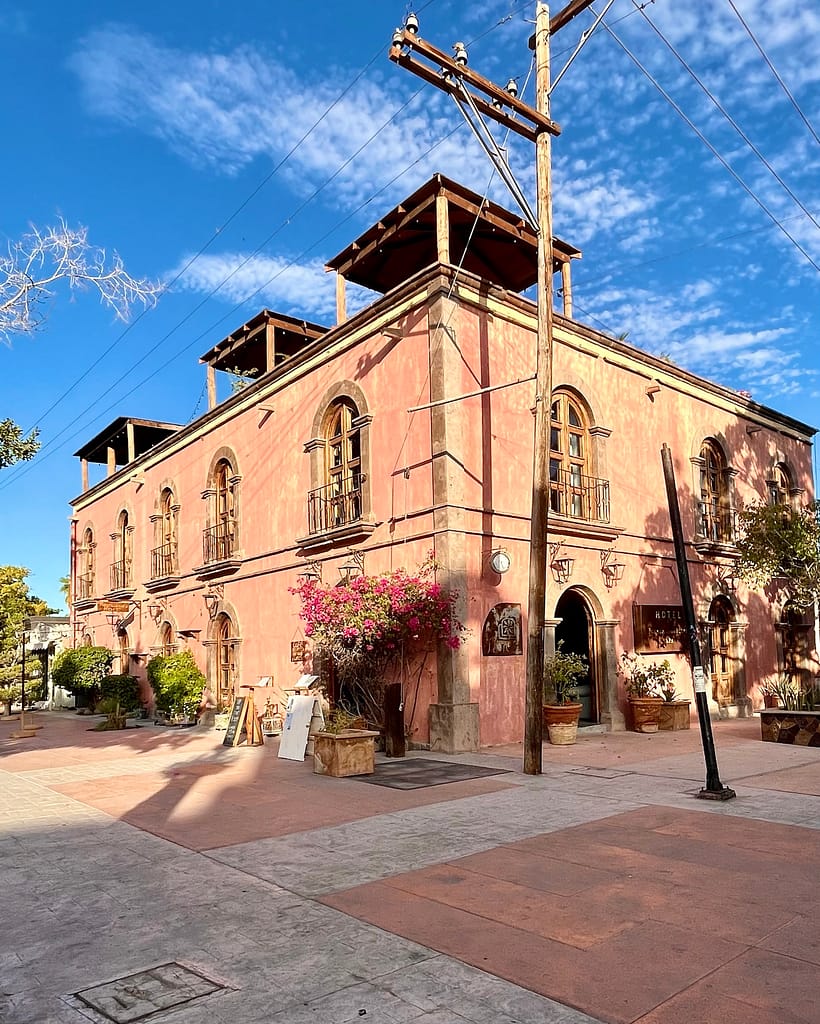 loreto hotel posada de las flores plaza juarez